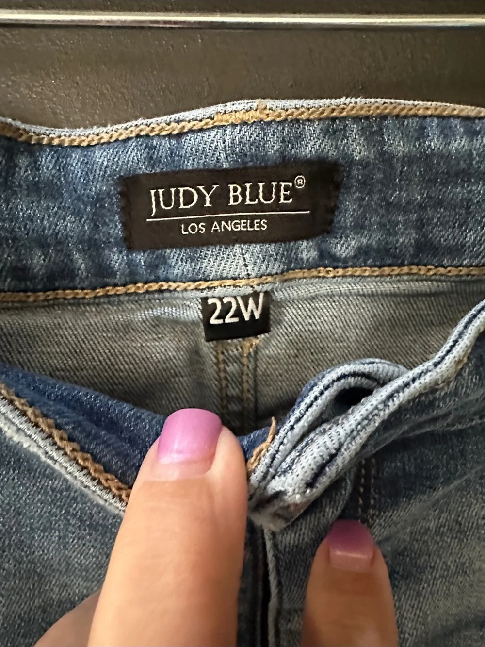 Judy Blue Light Blue Distressed Boyfriend Jeans